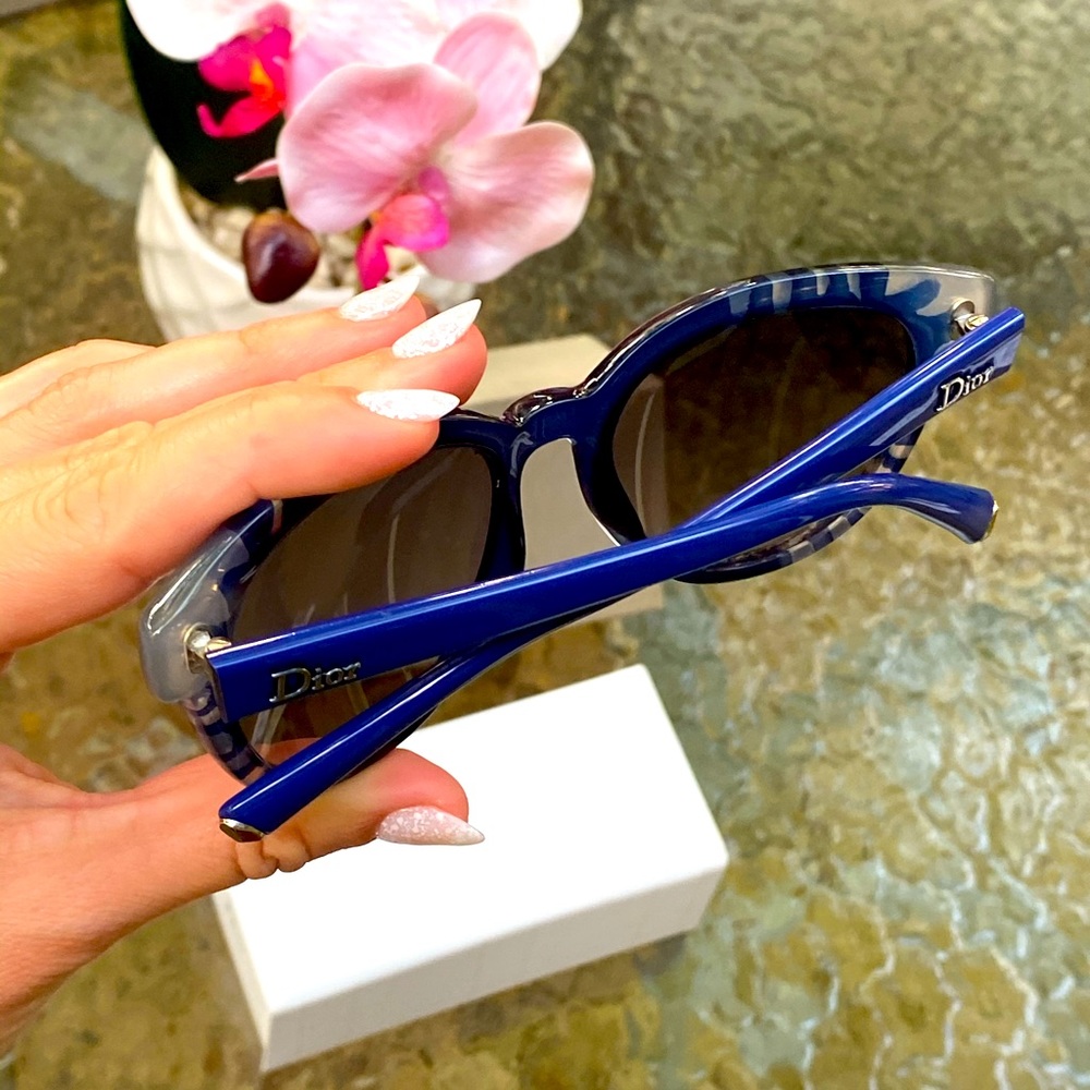 Christian Dior Blue Acetate Tie Dye Sunglasses - Picture 5 of 16